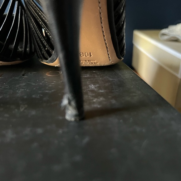 Vintage Gucci Pumps - Picture 5 of 7